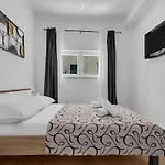 Rafael Apartament