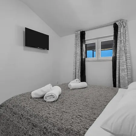 Rafael Μακάρσκα