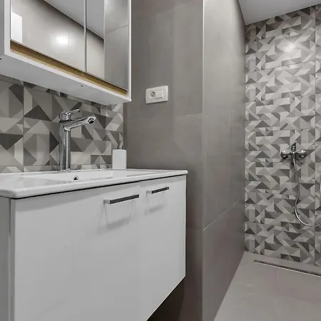 Apartment Rafael Makarska