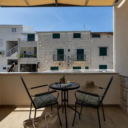 Rafael Apartment Makarska