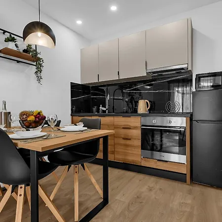 Διαμέρισμα Rafael *