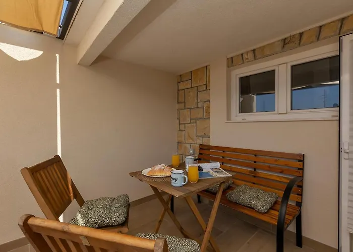 Apartment Rafael Makarska