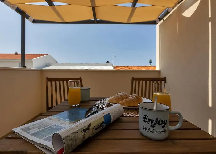 Rafael Apartment