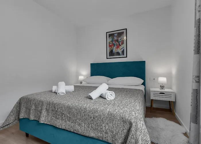 Rafael Apartment