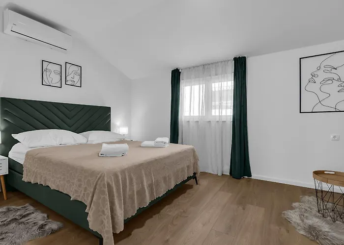Apartment Rafael