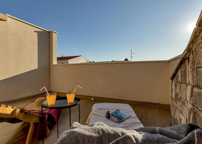 Rafael Apartment Makarska
